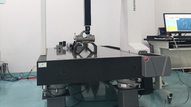 测量三坐标如何做到低频率减振