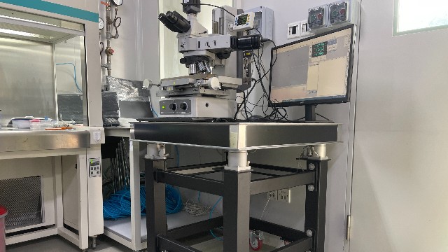 精密显微镜防震隔振的重要性
