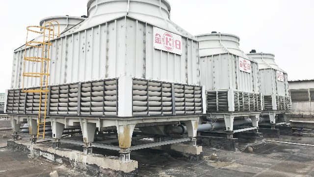 冷凝塔噪音如何解决